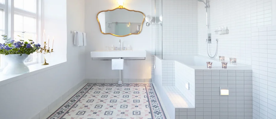Ett renoverat badrum i ett slott
